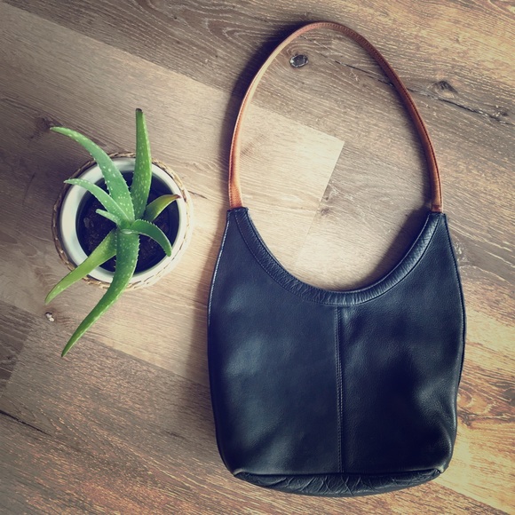 Frye Handbags - FRYE leather shoulder bag